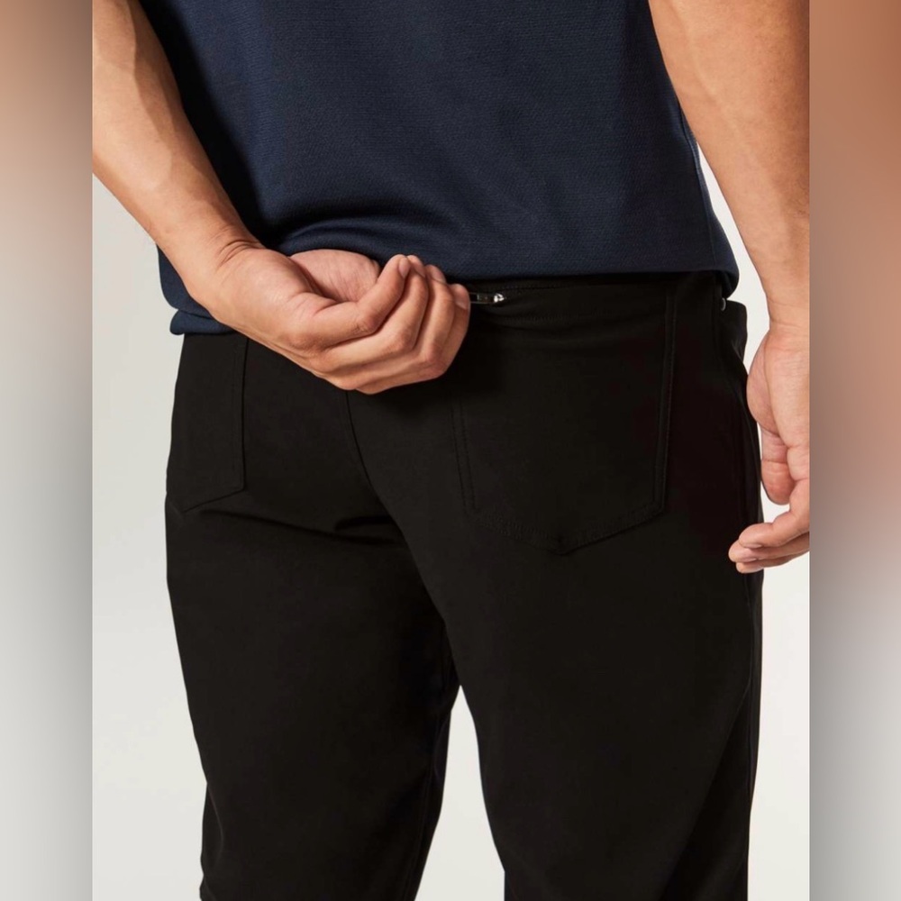 Lululemon ABC Pant Classic *34" Black - Picture 3 of 10